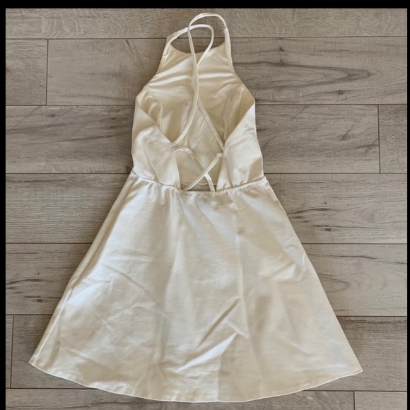 Lulu’s Dress - Picture 5 of 6